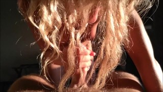 Sunny blowjob in the hotel room