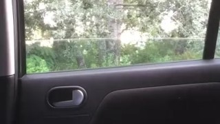 За телефоном не увидела Selfsuck