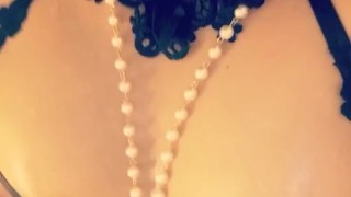 Pearl necklace . I want to cum soo bad