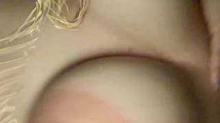 Bouncing titties
