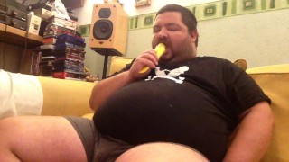 just eatin an icie clip