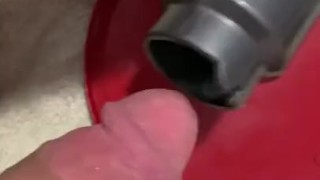 Vacuum sucks so good makes me cum twice