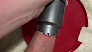 Vacuum sucks so good makes me cum twice