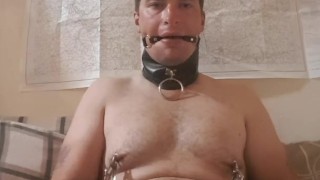 Slave Tom extreme ballstretch with cumshot