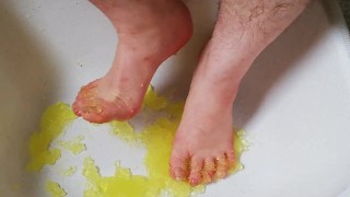 Fun with yellow jello