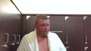Quick Vid Drying Off at the Spa