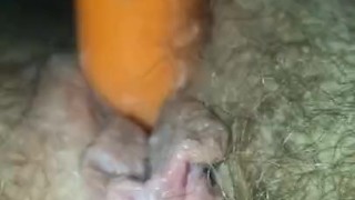 Natural BBW Pussy Carrot 
