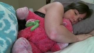 Tattooed MILF Morning Masturbation in Bed and Pillow Humping