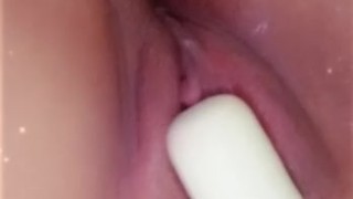 Pussy play in shower