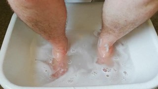 Washing the tools now with pink shampoo and heart sponge