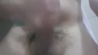 Vídeo amateur casero. Asian boy masturbating alone and cum