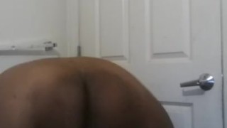 Fat ass shaking