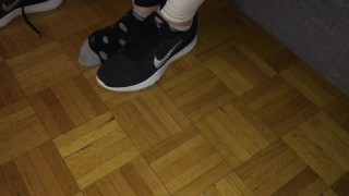 Sexy College Teen Takes Off Runners and Dirty Socks to Taste Her Feet!! HD!