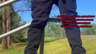 BIG BLACK PRETTY DICK PUBLIC J/O CUMSHOT