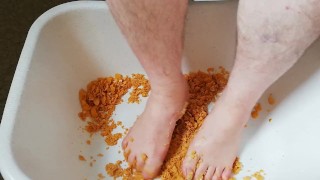 Fun with cornflakes and cream