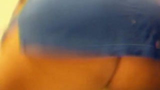 Shake that ass