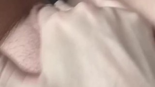 MILF making herself squirt