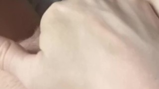 MILF making herself squirt