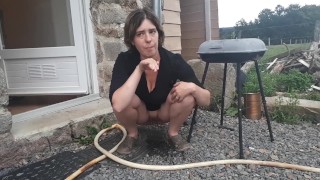 Paradis du voyeurisme, les pervers français adorent le voyeurisme!