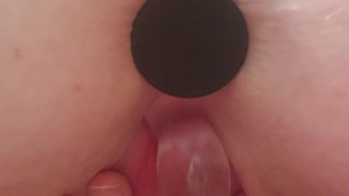 Dirty milf dildo fucking her pussy