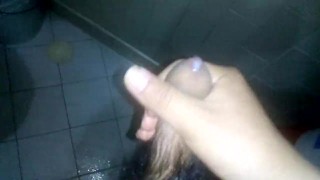 Me masturbo pensando en Emily Willis / I masturbated thinking about Emily