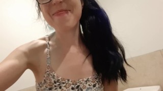 Total Dork Pees and Close Up Tampon Insertion