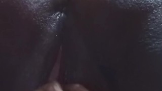 Playing in this pussy