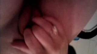 NICOLE PORSCHE / HORNY FINGER FUCK 