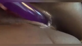 bbw ebony makes her creamy pussy squirt 