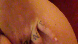 Madelyn Fae Stone fingers her oily ass