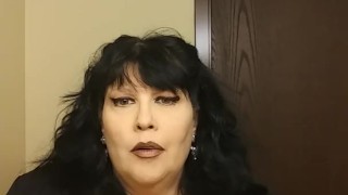 Milf orgasm at work