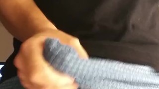 walked in from work.. str8 2 unloading my cock full of nut.