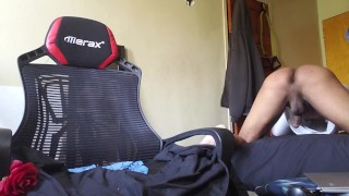 Ass twerking big booty male slut