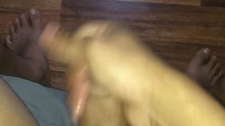 Teen beats his meat