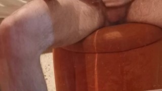 Mi masturbo prima di andare a cena