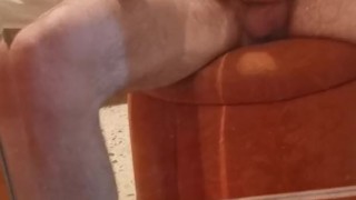 Mi masturbo prima di andare a cena