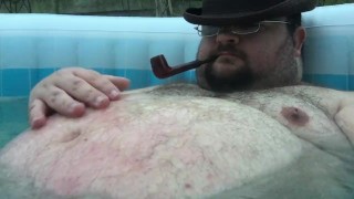 a gentlemans hottub sesion clip