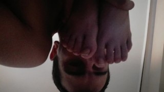 Licking and kissing hot feet