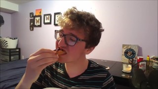 ASMR BLUEBERRY JAM TOAST WITH WHOLESOME ENDING.