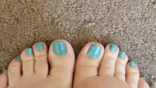 Please cum on my feet