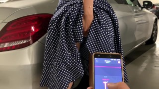 public Masturbation with lovens (LUSH)in the nightclub and in the Parking