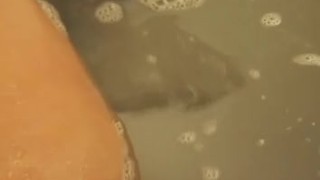 Pussy shaving