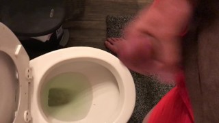 Needed to Pee, Then Needed to Cum