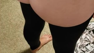 Tight pants and booty