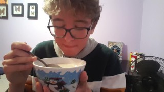 ASMR CAMPBELL'S MUSHROOM SOUP WITH WHOLESOME ENDING.