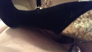 Cuming with my new high heels