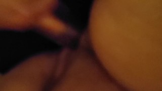 Toy fuck & squirt