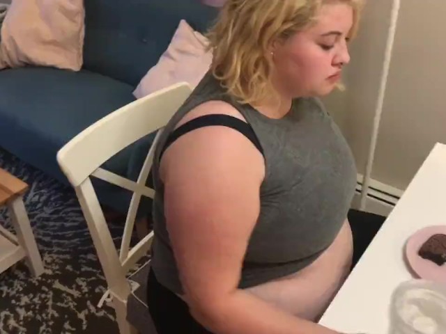 640px x 480px - Chubby Bbw Teen Gulps Down Entire Weight Gain Shake and Dessert - Free Porn  Videos - YouPorn