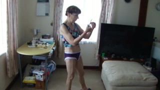 How I Shave My Legs...Sexyyyy...Look At My Legs...