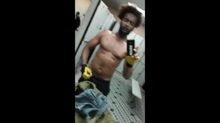 Jay Smooth cock pump